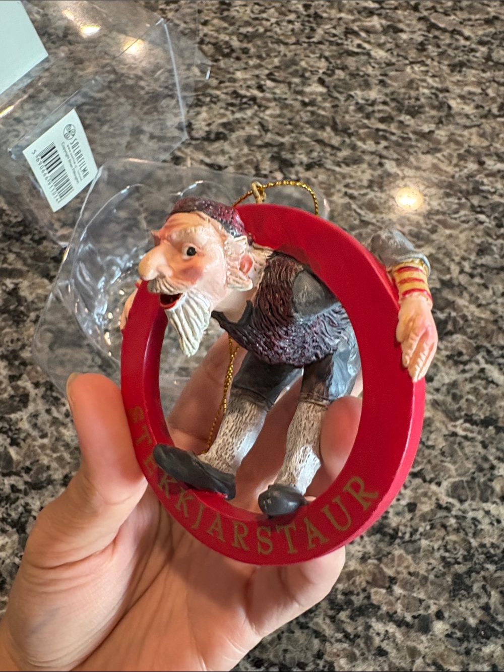 Stekkjarstaur Icelandic Yule Lads Ornament - Red - Picture 5 of 9